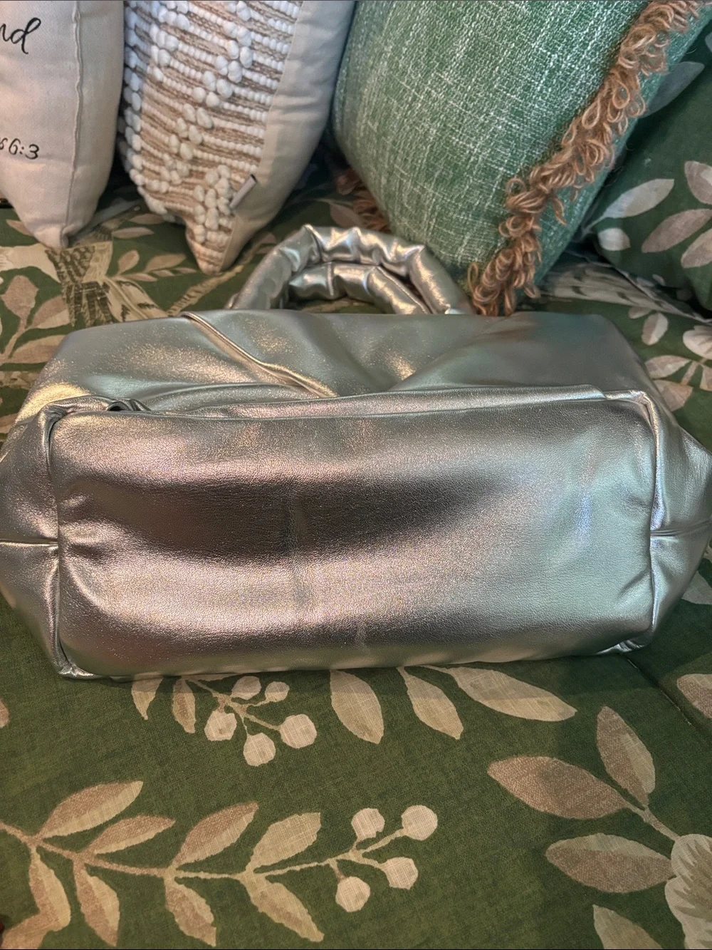 a new day Silver Metallic Padded Top-Handle Tote - Picture 4 of 4
